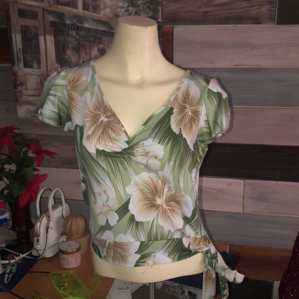 Forever 21 Floral Blouse